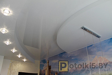 Натяжной потолок в квартиру с необычным дизайном от заказчика