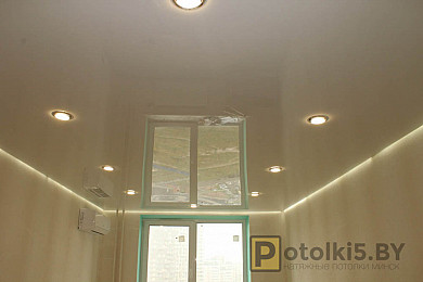 Натяжной потолок с подсветкой по периметру 7