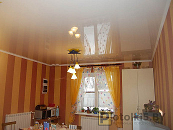Натяжной потолок в кухню в дом заказать в Минске