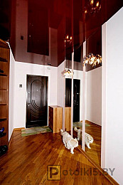 Натяжной потолок коричневого цвета в прихожую или другое помещение (материал: пвх)
