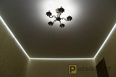 Парящий потолок с возможностью включения разного освещения