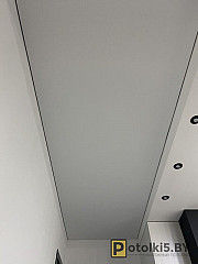 Натяжной потолок с теневым профилем 7